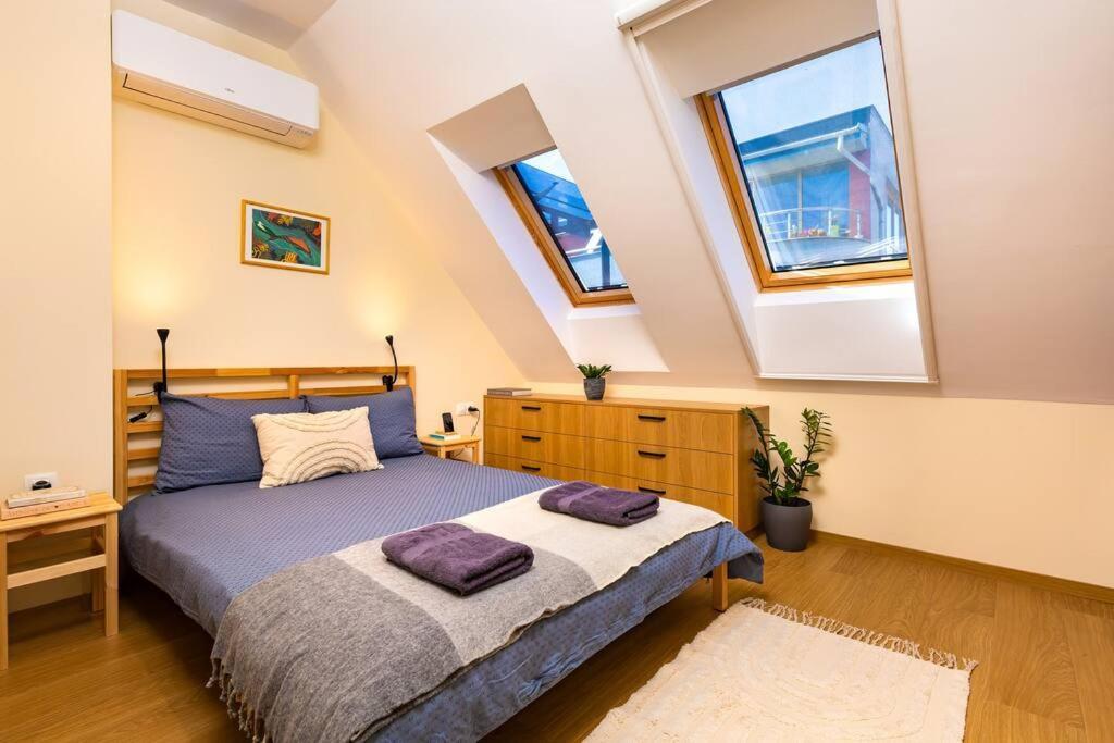 Hills View Central Apartment Plovdiv Esterno foto