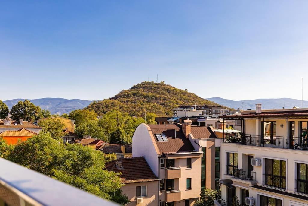 Hills View Central Apartment Plovdiv Esterno foto